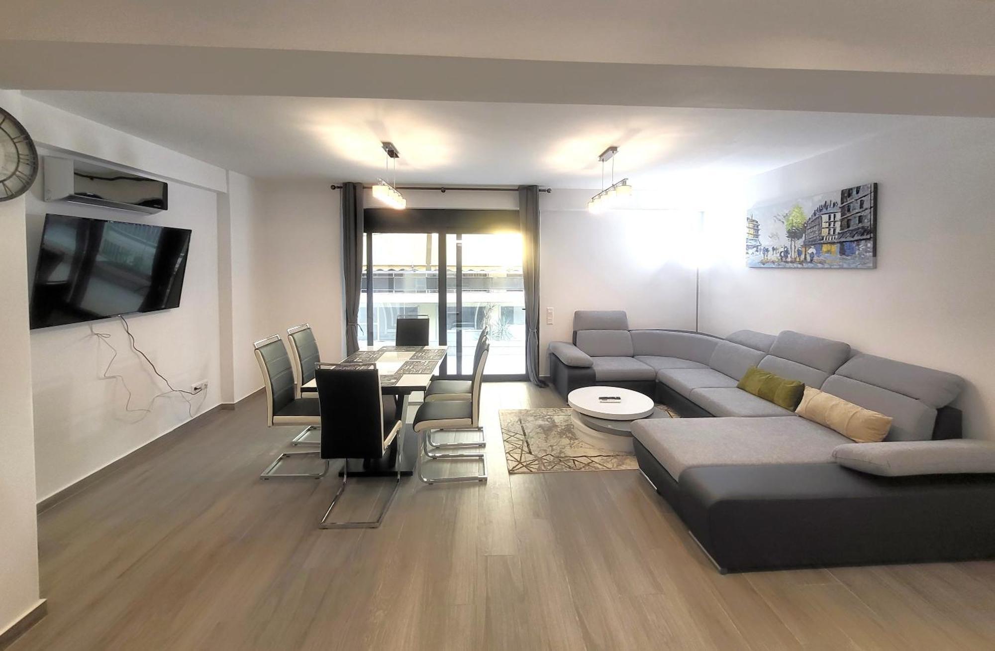 Fabilicious Suites - 2 Apartments- Romantic Jacuzzi & Spacious Family Comfort Atenas Exterior foto
